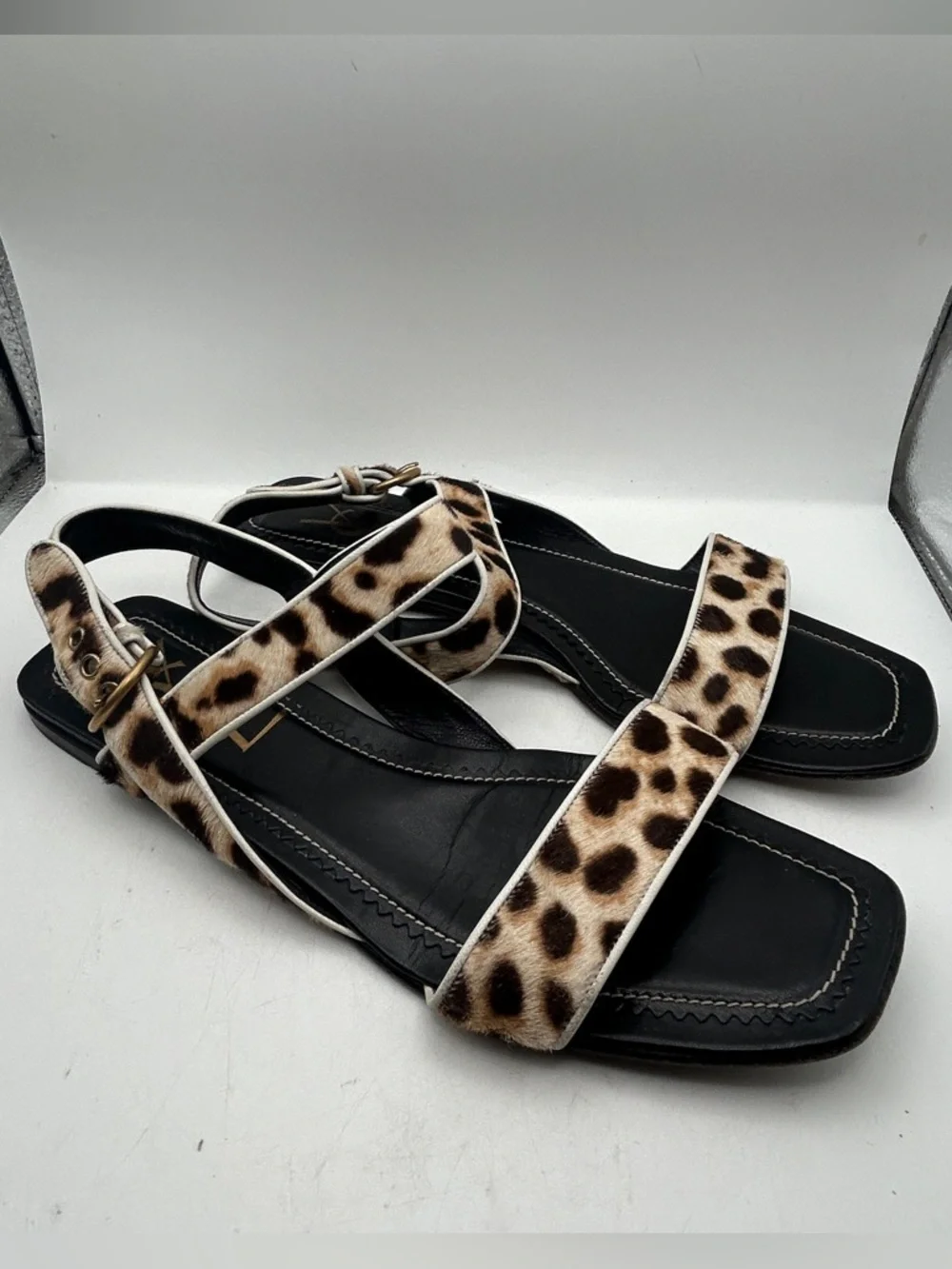 Womens YSL Leopard Calf Hair Sandals Flat Strappy Square Toe Italy 40 luxury - Picture 3 of 13
